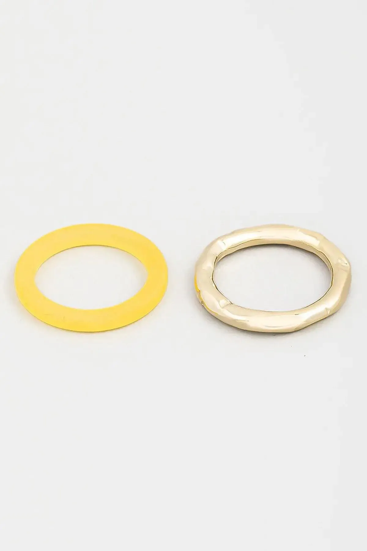 Vintage Style Metallic Acrylic Resin Ring Set