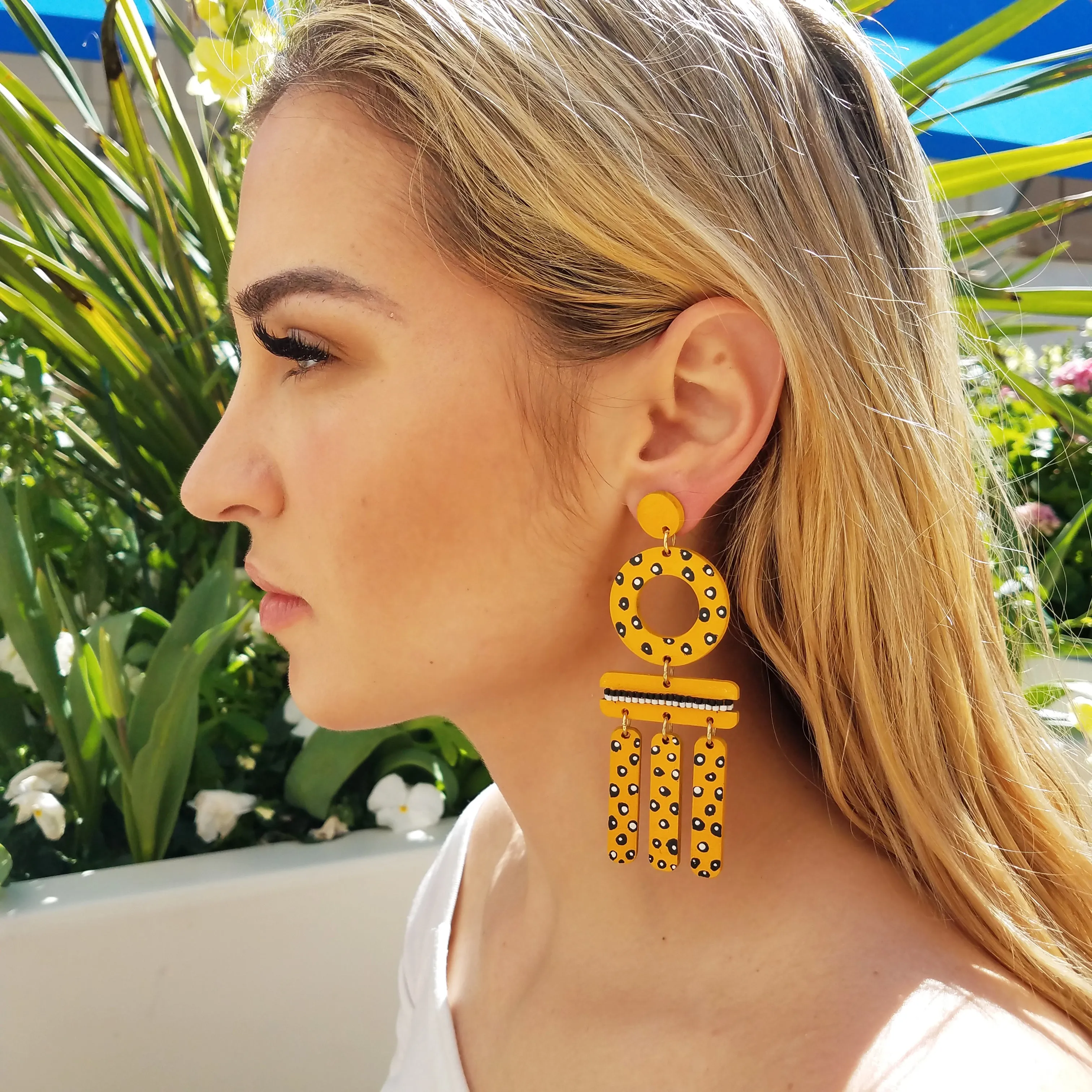 WIND CHIME EARRINGS | PINEAPPLE
